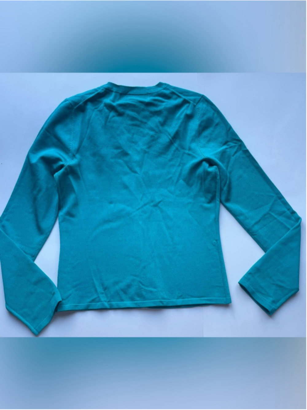 Muccardi Silk sweater Teal Cardigan Size 8 Button Front Lightweight Luxury Layer - Picture 4 of 8